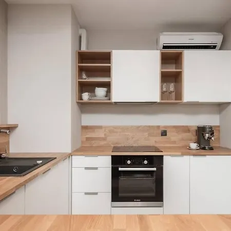 Stylish Apartment Luminis In Krakow'S Kazimierz Exterior photo