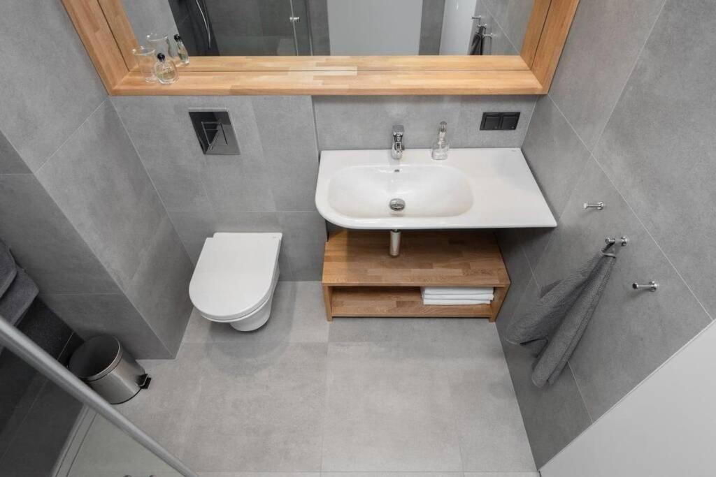 Stylish Luminis In Krakow's Kazimierz Apartament